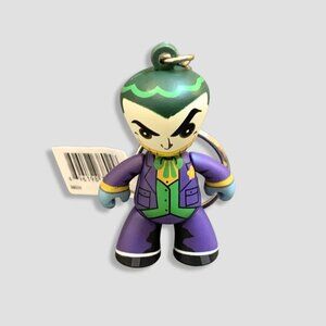 NWOT DC Universe Mini Mez Joker Key Chain The Classic Joker Cartoon Purple/Green